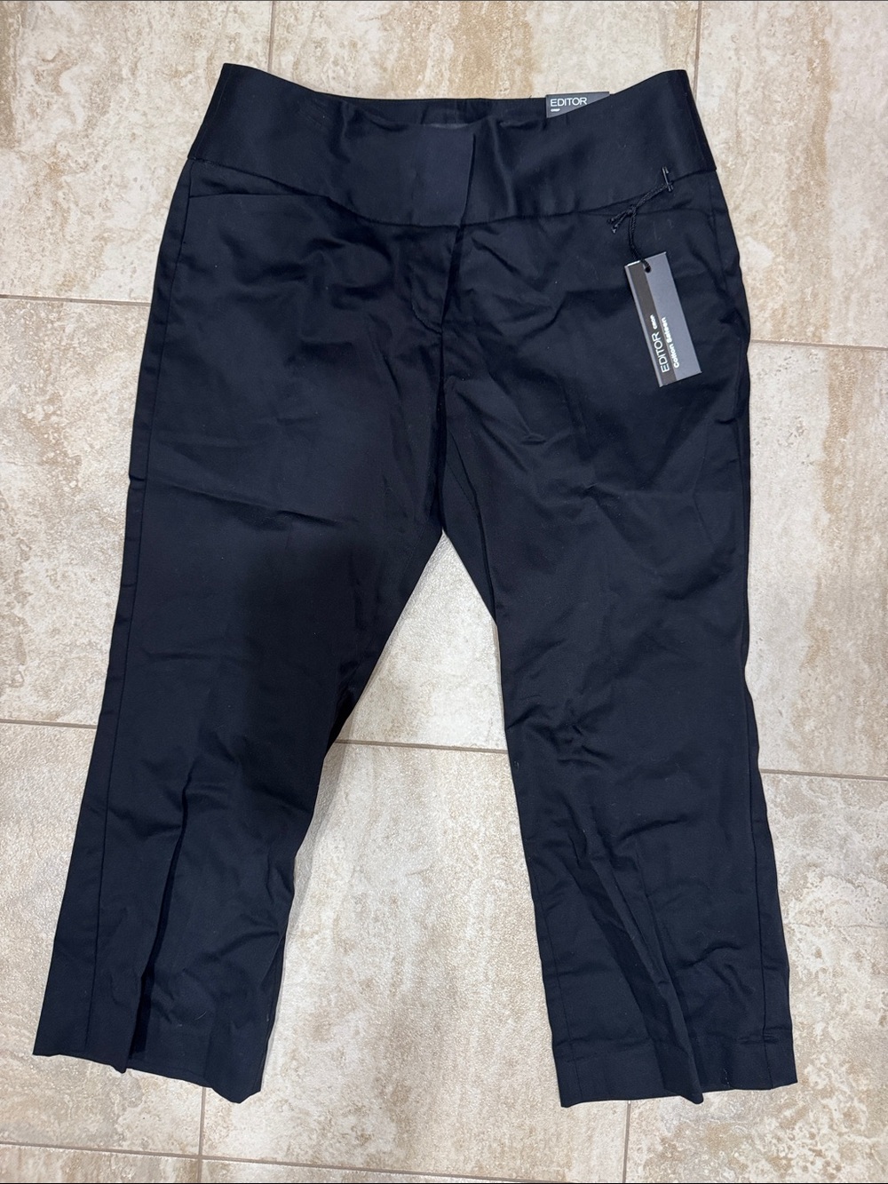 Express Black Capris